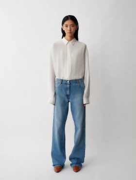 02 Jeans dritti a vita bassa