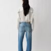 02 Jeans dritti a vita bassa