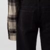 02 Jeans dritti dal taglio morbido