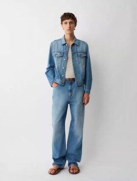 05 Jeans a vita bassa e gamba larga