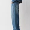 05 Jeans a vita bassa e gamba larga