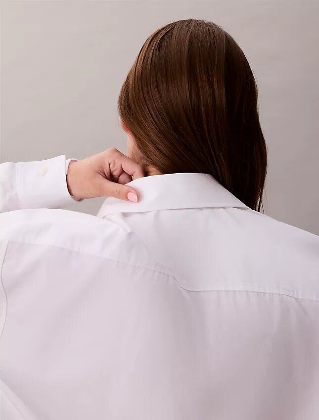 Abito camicia in cotone dalla vestibilità comoda Abito camicia in cotone dalla vestibilità comoda