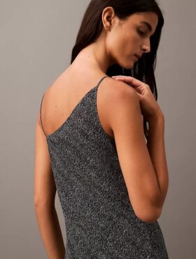 Abito lungo asimmetrico in chiffon stampato