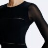 Abito lungo trasparente con cut-out sulla schiena Abito lungo trasparente con cut-out sulla schiena