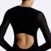 Abito lungo trasparente con cut-out sulla schiena Abito lungo trasparente con cut-out sulla schiena