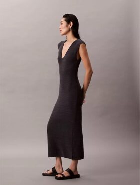 Abito midi in maglia senza maniche