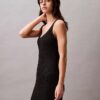 Abito mini con lavorazione a maglia Abito mini con lavorazione a maglia