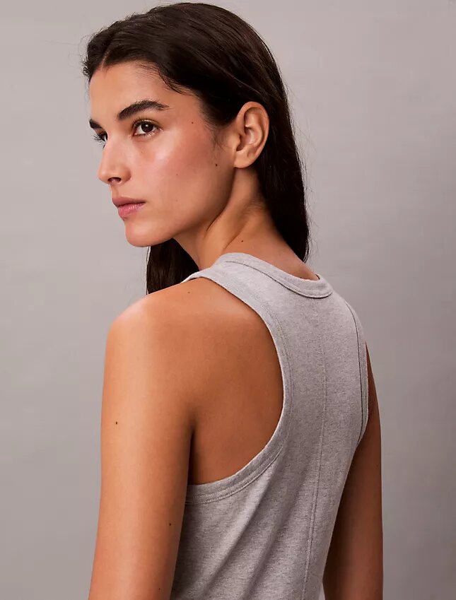Abito senza maniche midi con logo Calvin Klein Abito senza maniche midi con logo Calvin Klein