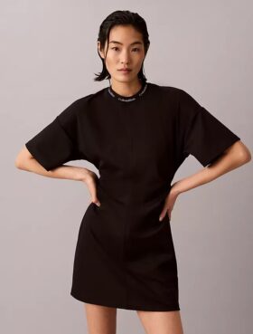 Abito T-shirt in interlock a costine con logo