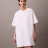 Abito T-shirt mini in cotone dal taglio morbido