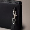 Astuccio con logo in rilievo Astuccio con logo in rilievo