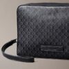 Astuccio con logo su tutta la superficie Astuccio con logo su tutta la superficie