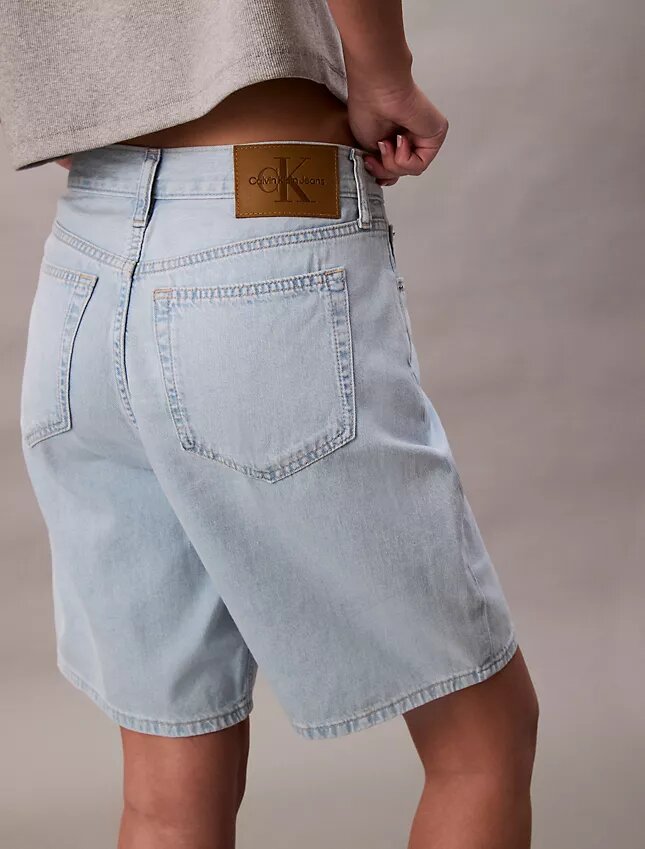 Bermuda in Denim misto lino dal taglio morbido Bermuda in Denim misto lino dal taglio morbido