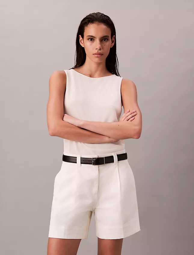 Bermuda in twill di cotone Cotton Stretch con pieghe Bermuda in twill di cotone Cotton Stretch con pieghe