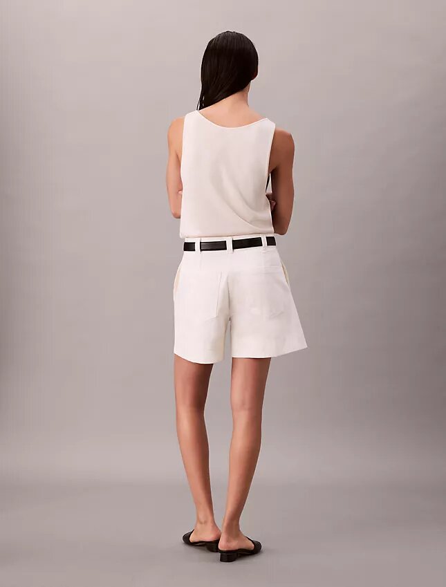Bermuda in twill di cotone Cotton Stretch con pieghe Bermuda in twill di cotone Cotton Stretch con pieghe
