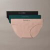 Bikini a 3 pezzi in microfibra senza cuciture a costine Bikini a 3 pezzi in microfibra senza cuciture a costine