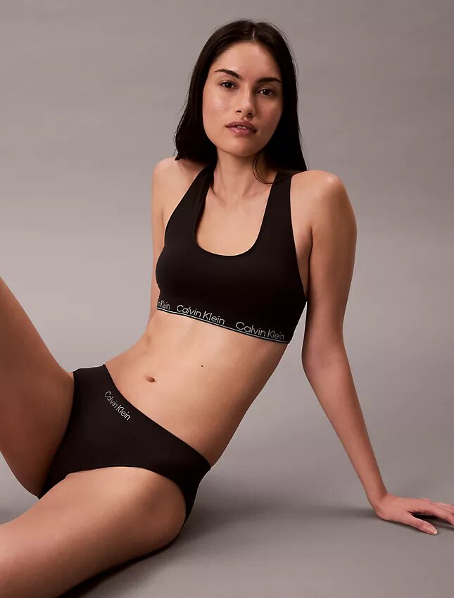 Bikini a 3 pezzi in microfibra senza cuciture a costine Bikini a 3 pezzi in microfibra senza cuciture a costine