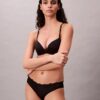 Bikini in microfibra elasticizzata con pizzo Bikini in microfibra elasticizzata con pizzo