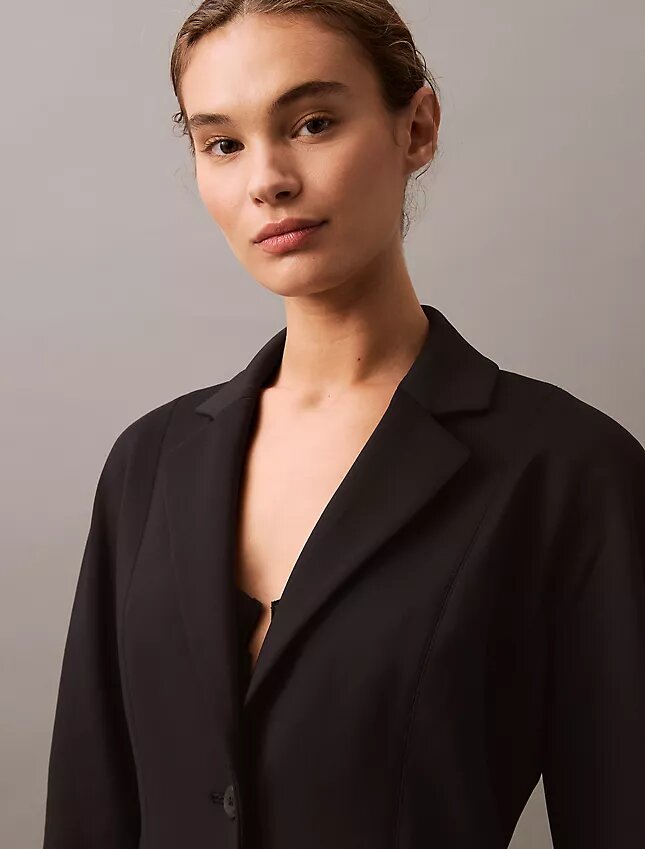 Blazer classico dolman dalla linea morbida Blazer classico dolman dalla linea morbida