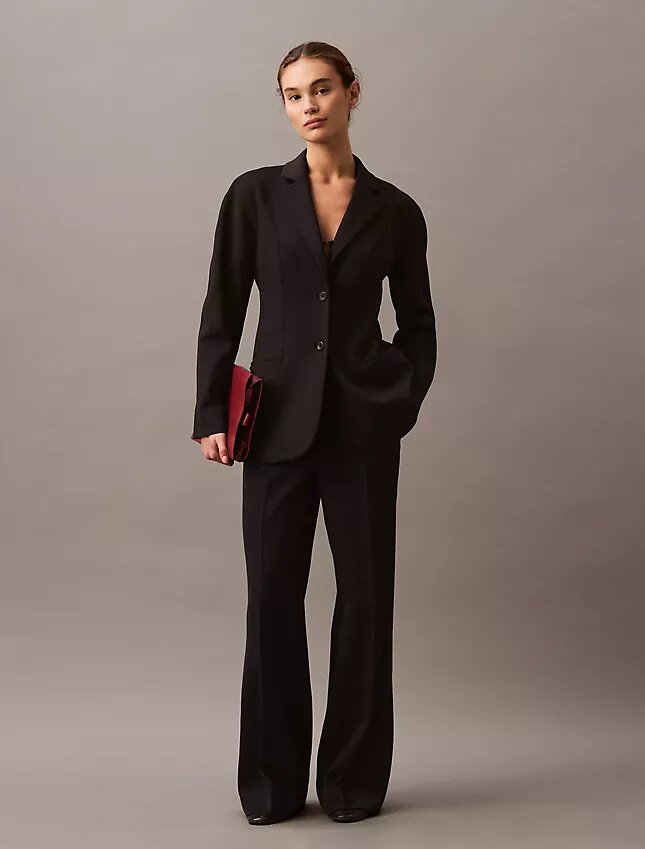 Blazer classico dolman dalla linea morbida Blazer classico dolman dalla linea morbida