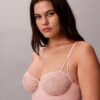Body sensuale in pizzo elasticizzato Body sensuale in pizzo elasticizzato