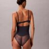 Body sensuale in pizzo elasticizzato Body sensuale in pizzo elasticizzato