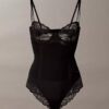 Body sensuale in pizzo elasticizzato Body sensuale in pizzo elasticizzato