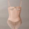 Body sensuale in pizzo elasticizzato Body sensuale in pizzo elasticizzato