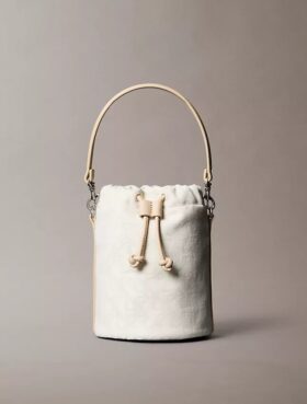 Borsa a secchiello con Monogram su tutta la superficie