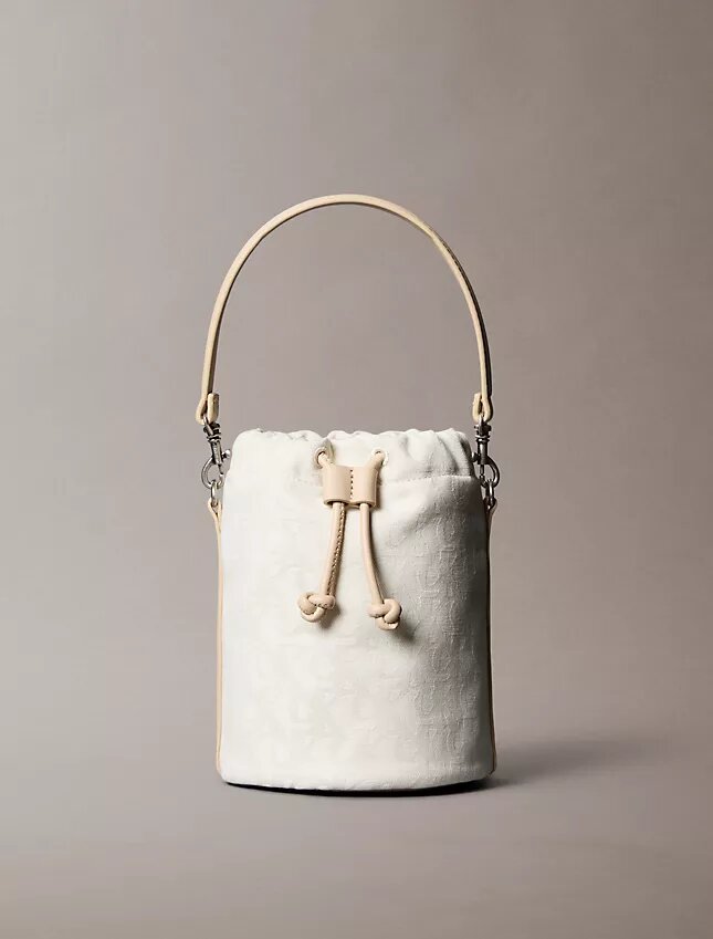 Borsa a secchiello con Monogram su tutta la superficie Borsa a secchiello con Monogram su tutta la superficie
