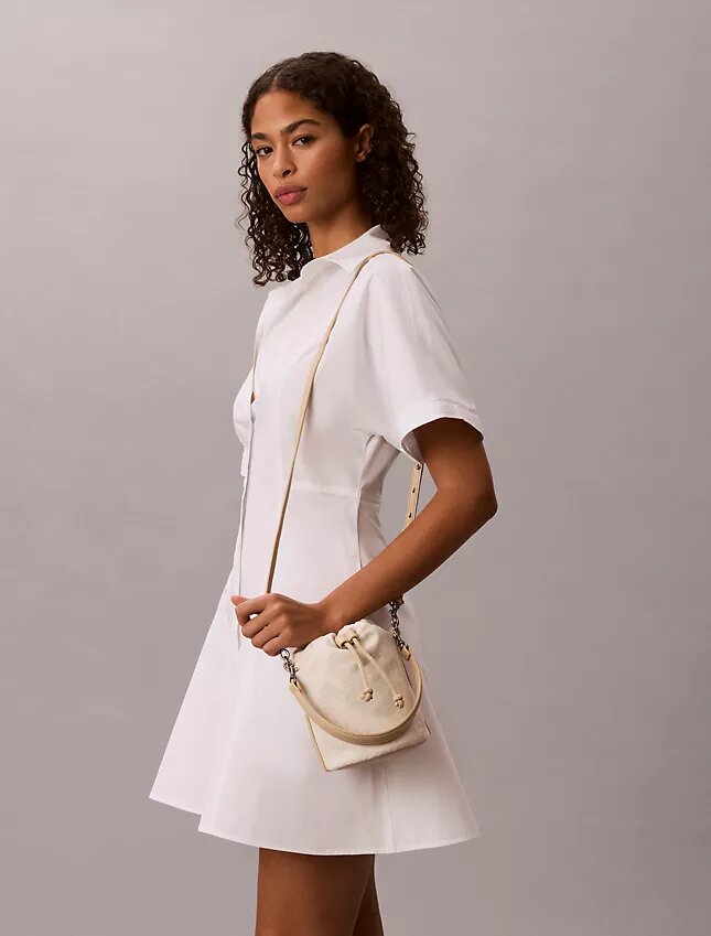 Borsa a secchiello con Monogram su tutta la superficie Borsa a secchiello con Monogram su tutta la superficie