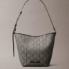 Borsa a secchiello in jacquard con logo su tutta la superficie e tasca interna Borsa a secchiello in jacquard con logo su tutta la superficie e tasca interna