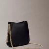 Borsa a tracolla con catena e Monogram Borsa a tracolla con catena e Monogram
