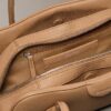 Borsa a tracolla con logo Borsa a tracolla con logo