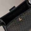 Borsa a tracolla con logo Emblem su tutta la superficie Borsa a tracolla con logo Emblem su tutta la superficie