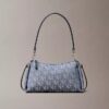 Borsa a tracolla con logo Monogram a pieghe Borsa a tracolla con logo Monogram a pieghe