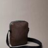 Borsa a tracolla con logo su tutta la superficie Borsa a tracolla con logo su tutta la superficie