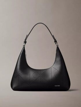 Borsa a tracolla con logo traforato