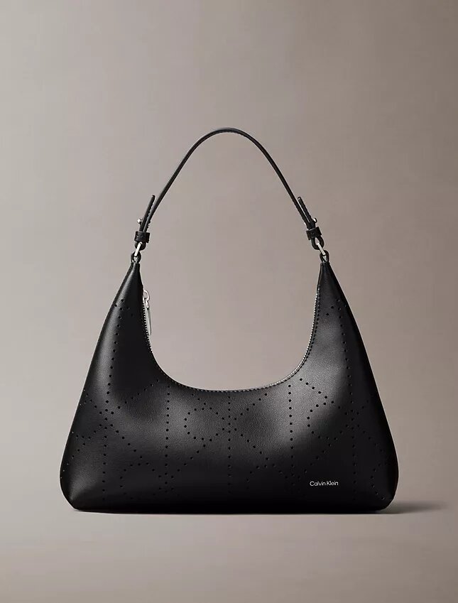 Borsa a tracolla con logo traforato Borsa a tracolla con logo traforato