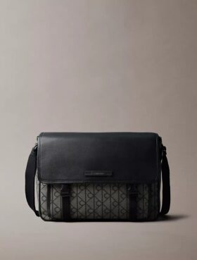 Borsa a tracolla in jacquard con emblema