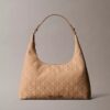Borsa a tracolla in jacquard con emblema Borsa a tracolla in jacquard con emblema