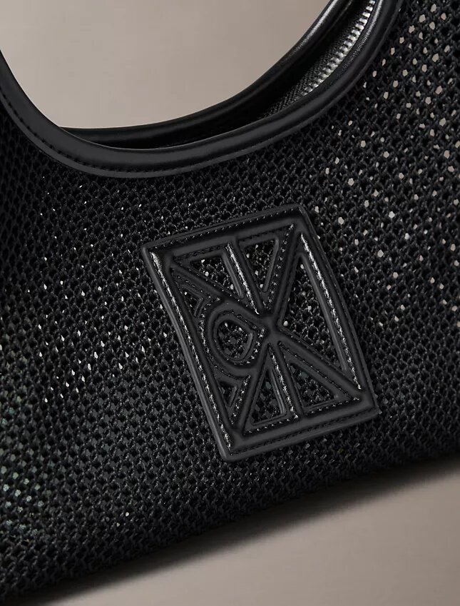 Borsa a tracolla in rete con logo Borsa a tracolla in rete con logo