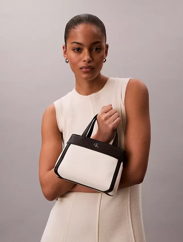 Borsa a tracolla mini tote in tela Monogram Borsa a tracolla mini tote in tela Monogram