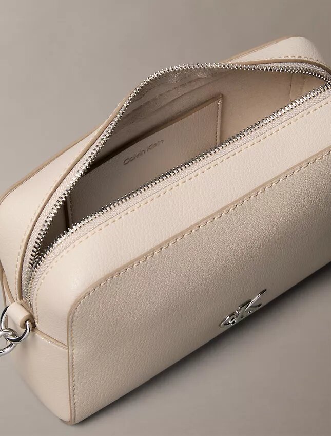 Borsa a tracolla minimal con Monogram Borsa a tracolla minimal con Monogram