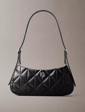 Borsa a tracolla piccola con logo trapuntato