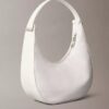 Borsa a tracolla piccola convertibile dalla forma arrotondata Borsa a tracolla piccola convertibile dalla forma arrotondata
