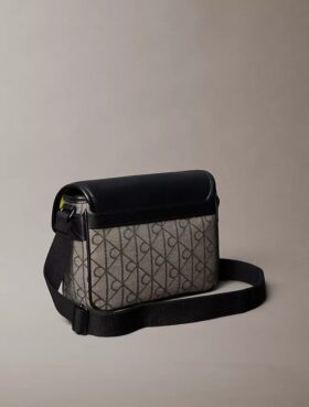Borsa a tracolla piccola in jacquard con emblema