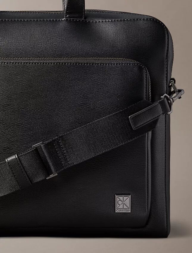 Borsa da pendolare sottile con logo Borsa da pendolare sottile con logo