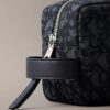 Borsa da toilette con Monogram su tutta la superficie