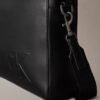 Borsa da viaggio con monogramma in rilievo Borsa da viaggio con monogramma in rilievo